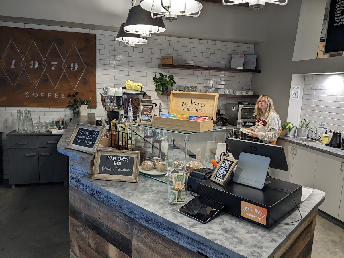 1979 Coffee Monument